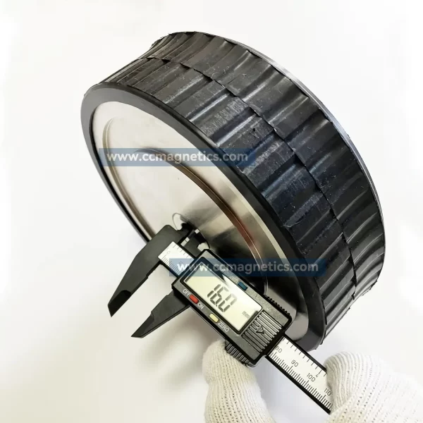 Magnetic Wheel Rubber Tire